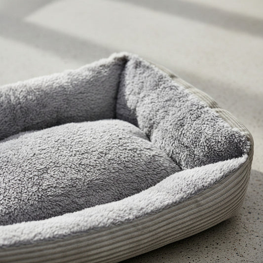 Cama Peluda Para Mascota 37 X 27 cm