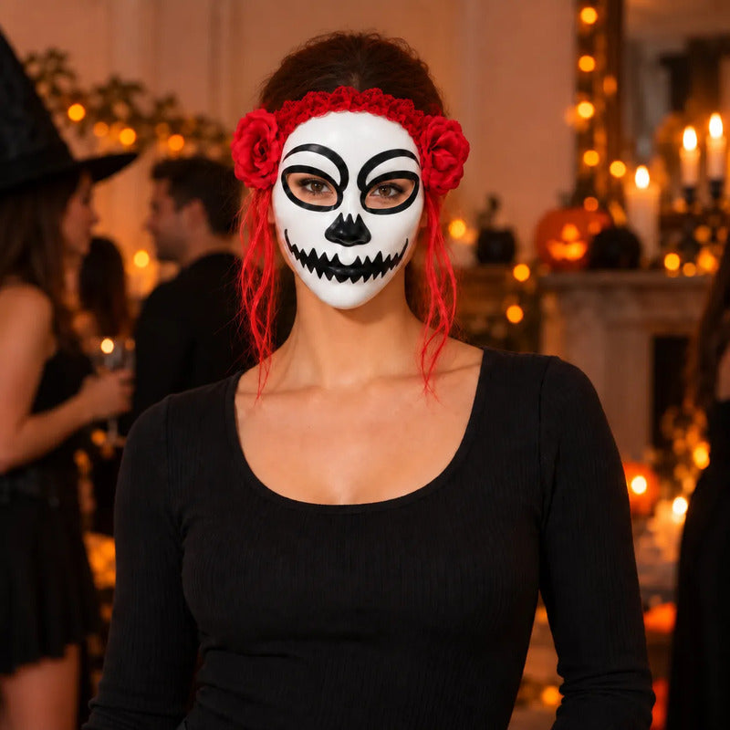 Mascara con Rosas Rojas y Encaje