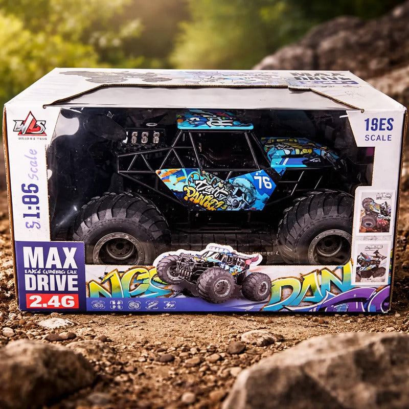 Auto 4×4 A Control Remoto con Sonido y Tira Humo