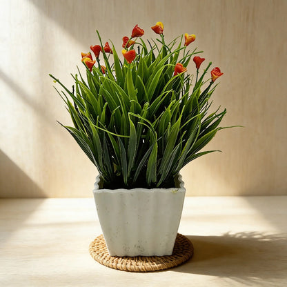 Mini Flor Con Pasto Artificial En Maceta