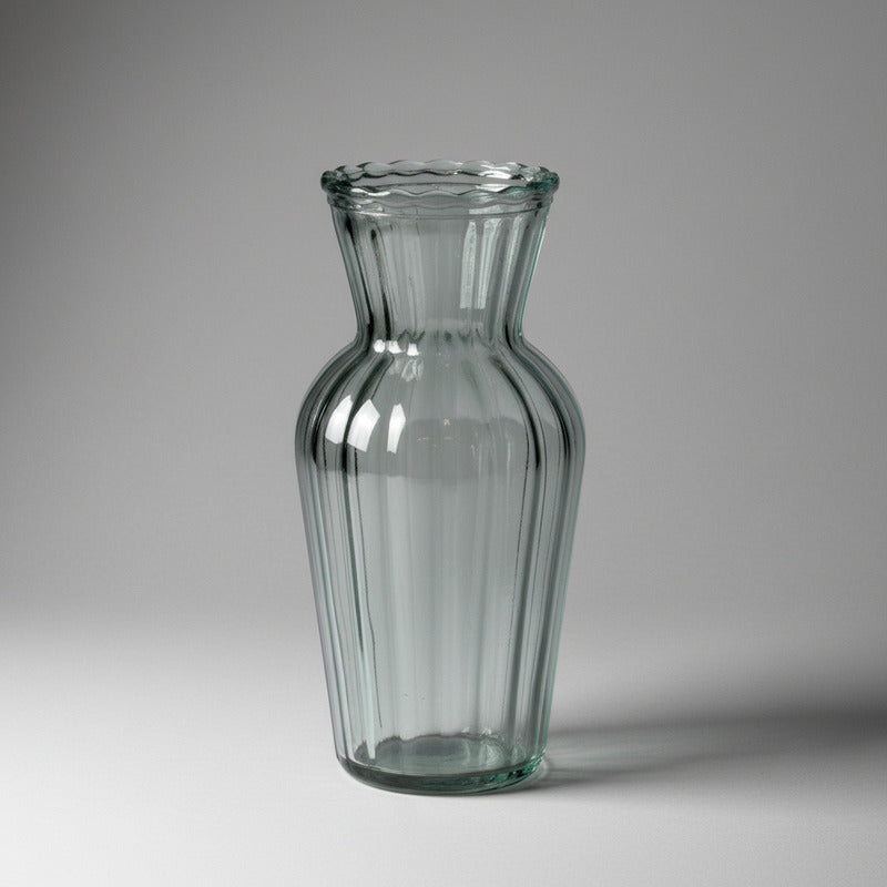 Florero De Vidrio Oscuro Acanalado 15 X 6 cm