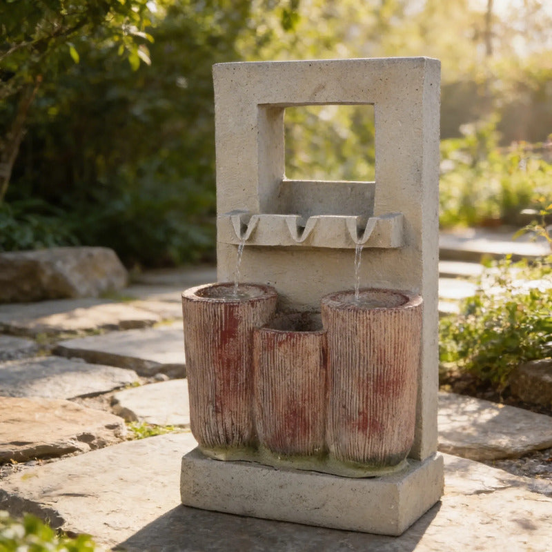 Fuente De Agua Beige Tres Jarrones