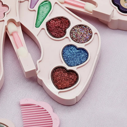 Petaca Zapato Con Sombras, Labial y Pintura de Uñas