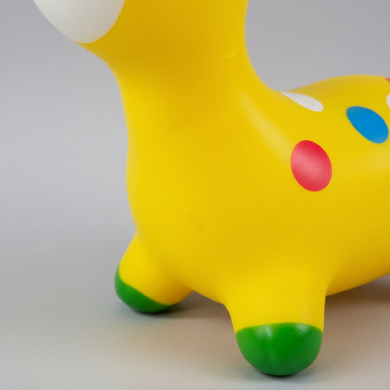 Jirafa Saltarín De Goma Inflable 65 X 54 cm